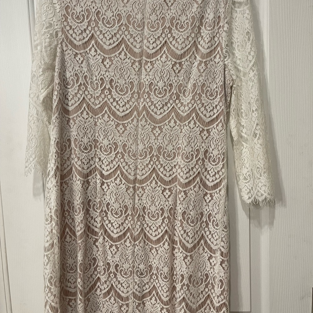 Dress - Picture 2 of 6